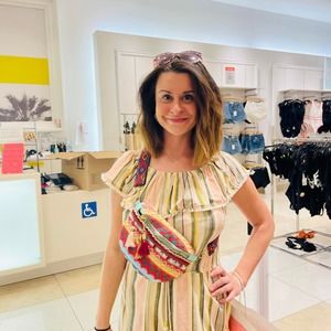 Meet your Posher, Virginia